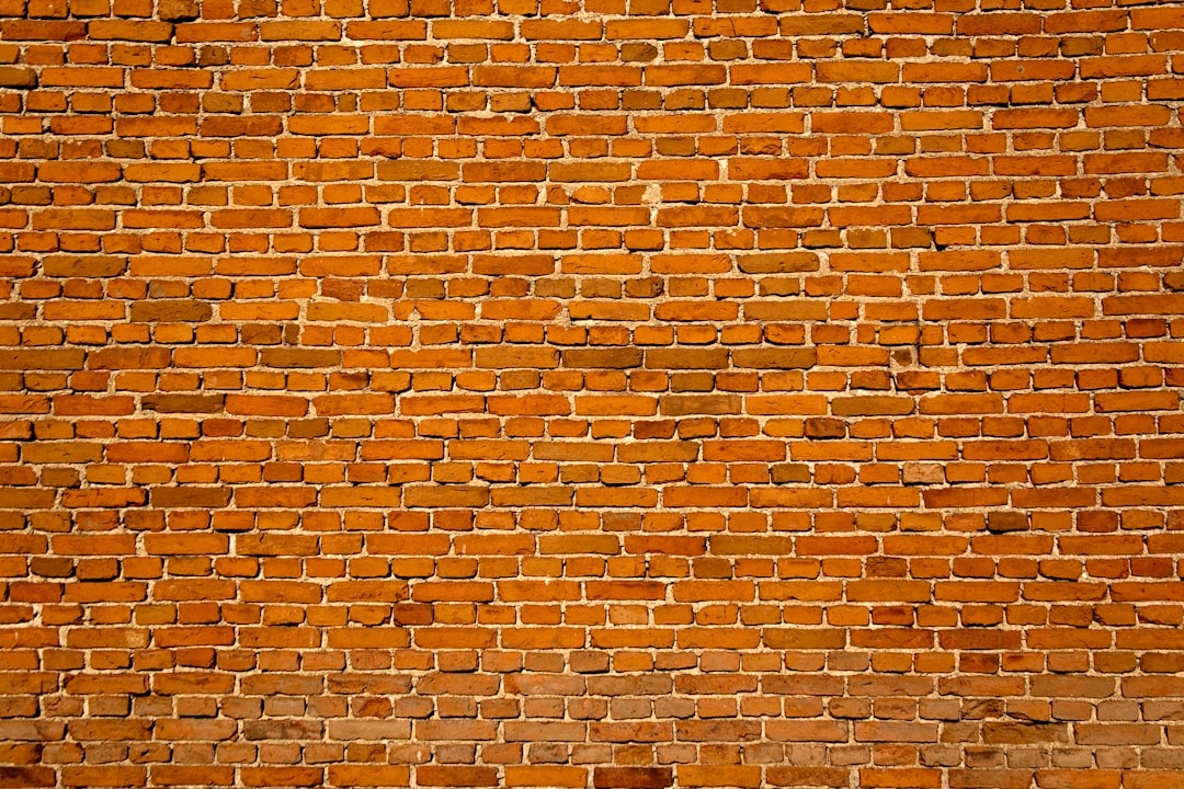 Brick masonry vs stone masonry comparison